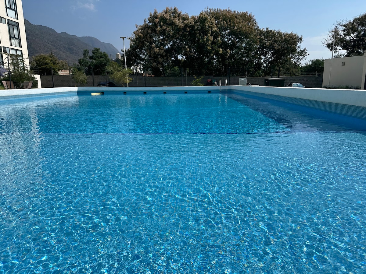 Apartment with pool in Chantepec, Chapala