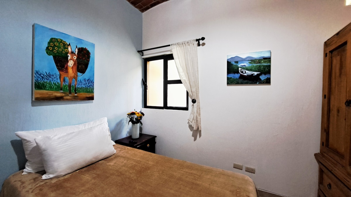 Casa Axixic. Room “Loloc”