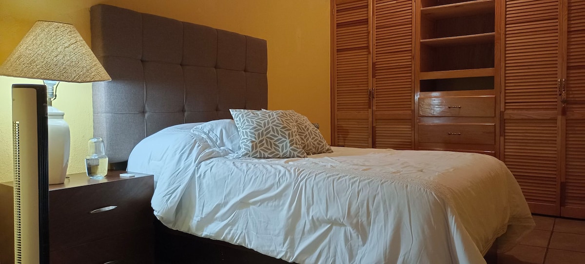 Room for rent by the night.