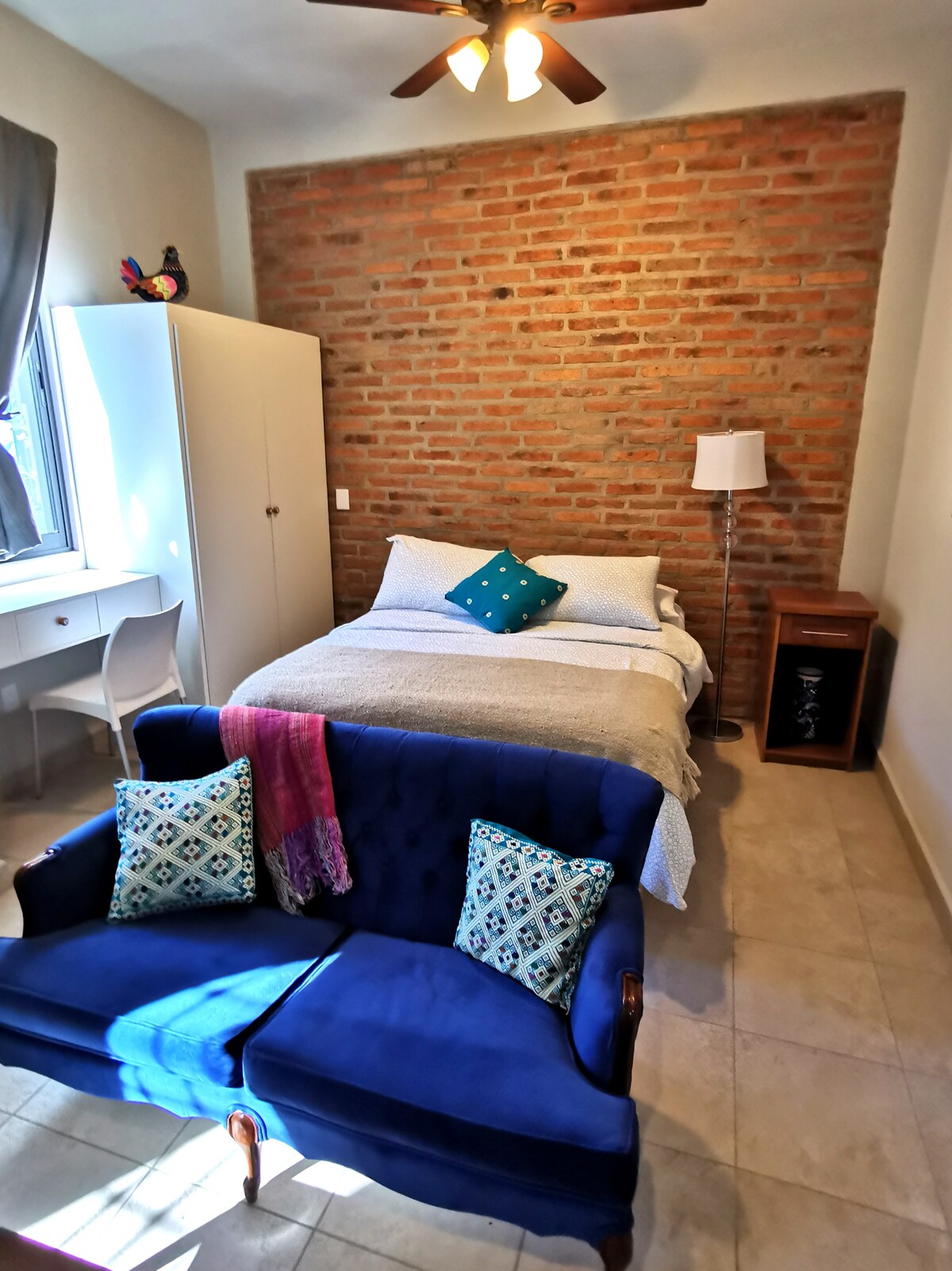 Charming room on Colon st. in Downtown Ajijic