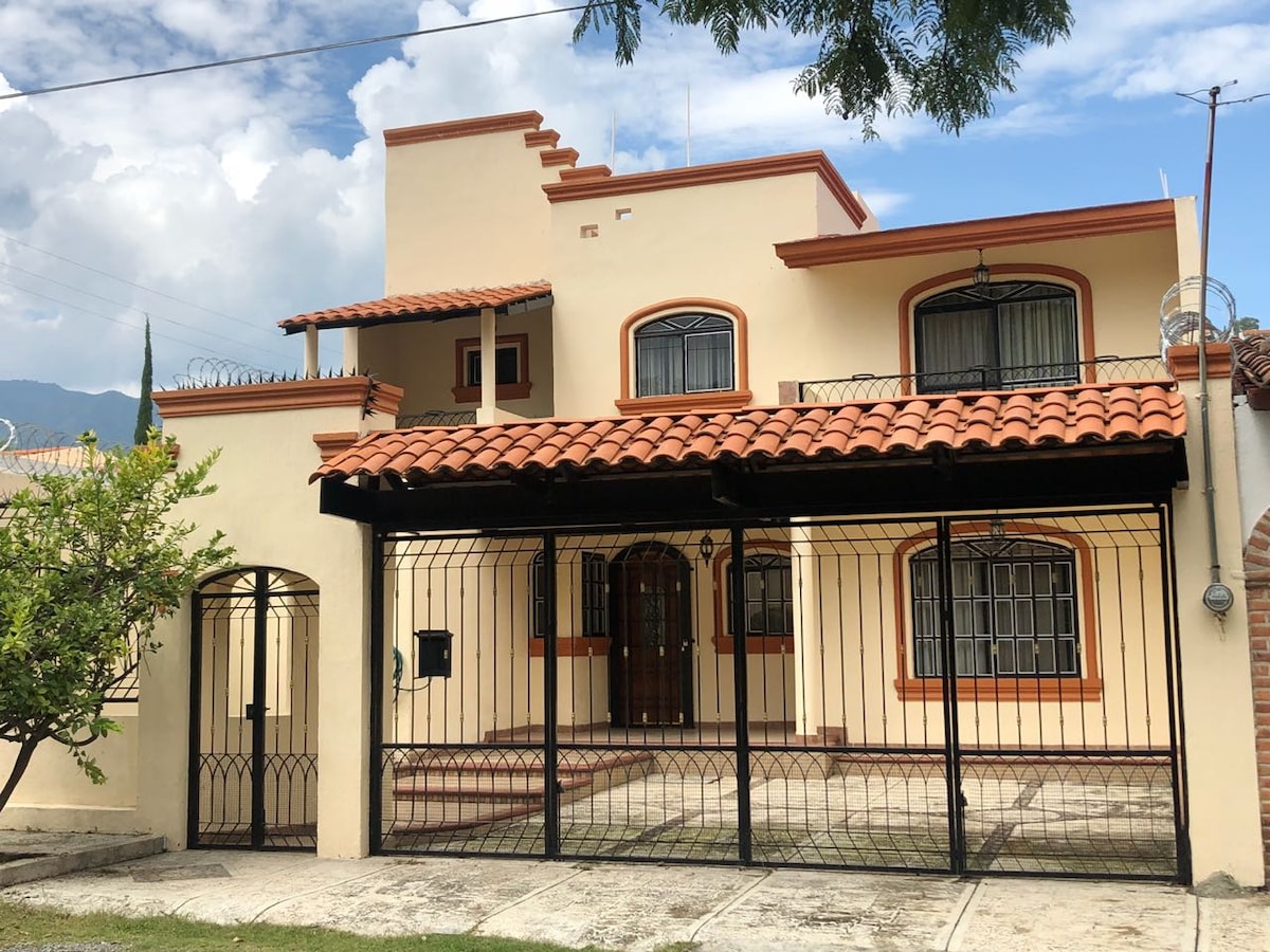 “BEAUTIFUL HOUSE IN AJIJIC”