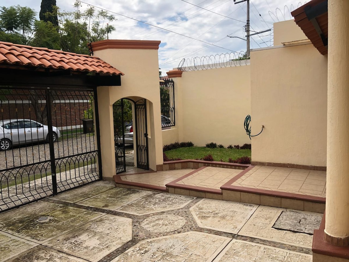 “BEAUTIFUL HOUSE IN AJIJIC”